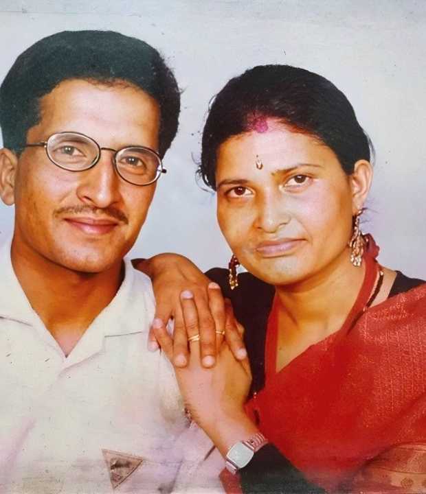 Mama and Papa - Image 1