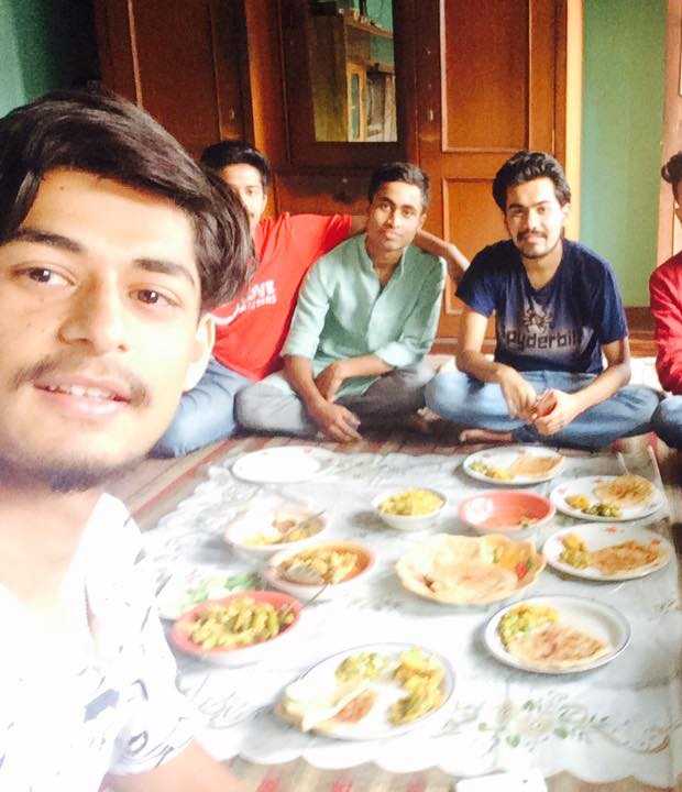 College Life - Image 4